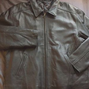 BRAND NEW Men’s REAL SOFT LEATHER COAT WITH  STRAIGHT BOTTOM. Gorgeous!